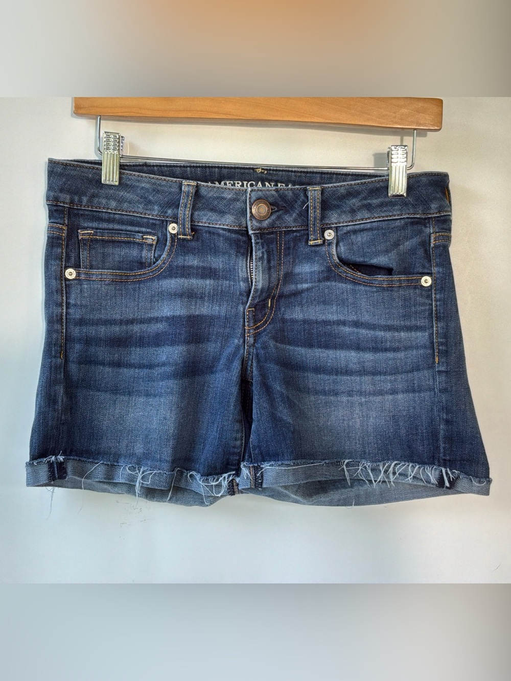 American Eagle Hi-Rise Shortie Dark Wash Super Stretch Denim Shorts Women Size 8